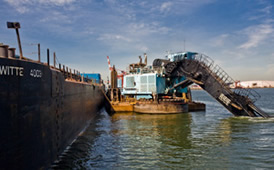 Donjon Marine dredging